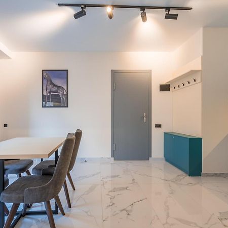 Aparthotel Luxury X By Umbrella Tiflis Exterior foto